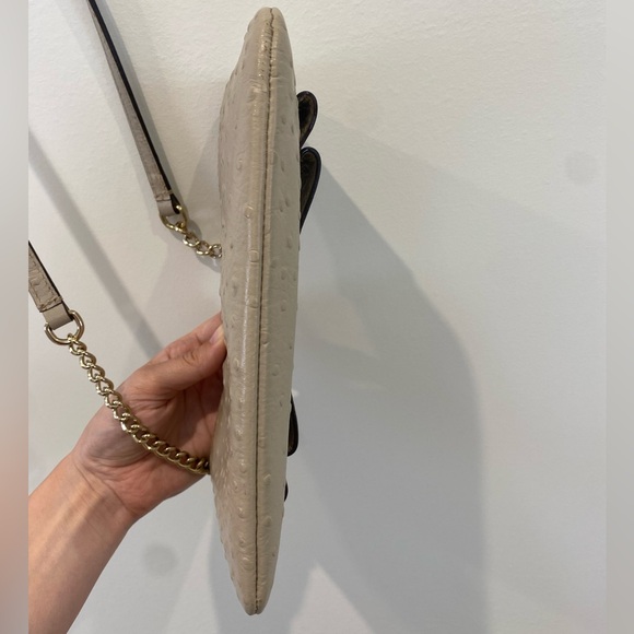 Kate Spade New York Presley Charm City Ostrich Crossbody Leather Bag, beige/nude - Picture 7 of 9